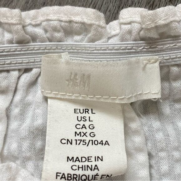 H&M Puff Sleeve Top White Large Ruffle Smocked Elastic Stretch - Picture 6 of 12